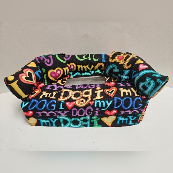 I Love My Dog and Cat Tissue Sofa Box Cover - Picture 1 of 1